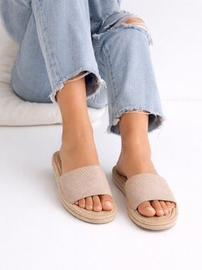 UGG Cherry Exotic Leather Espadrilles Slides Nude Size 9